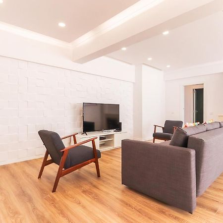 Vita Portucale ! Costa Da Caparica Sunny Design Apartment Luaran gambar