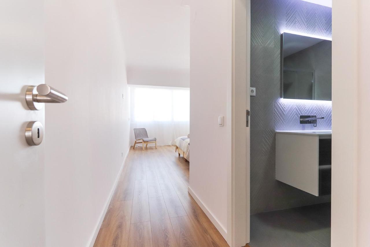 Vita Portucale ! Costa Da Caparica Sunny Design Apartment Luaran gambar