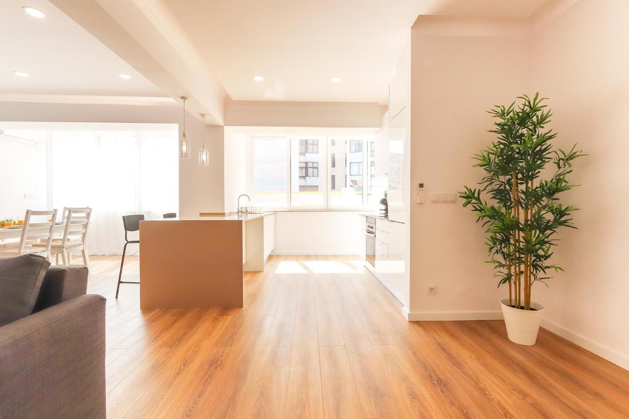 Vita Portucale ! Costa Da Caparica Sunny Design Apartment Luaran gambar